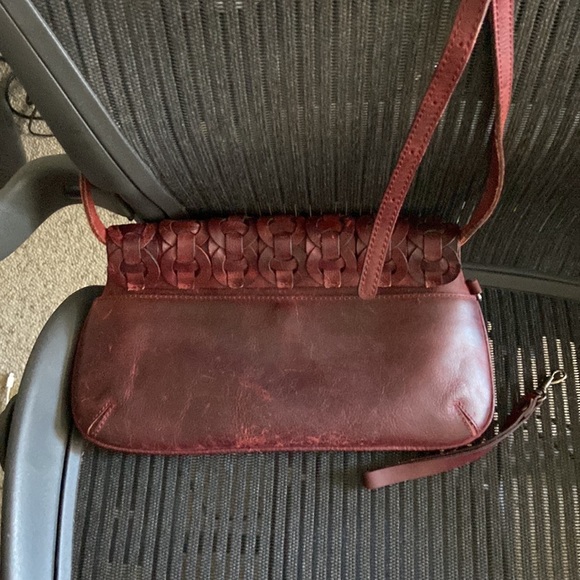 Patricia Nash Red Leather Clutch/Wristlet/Crossbody Handbag! - Picture 2 of 11